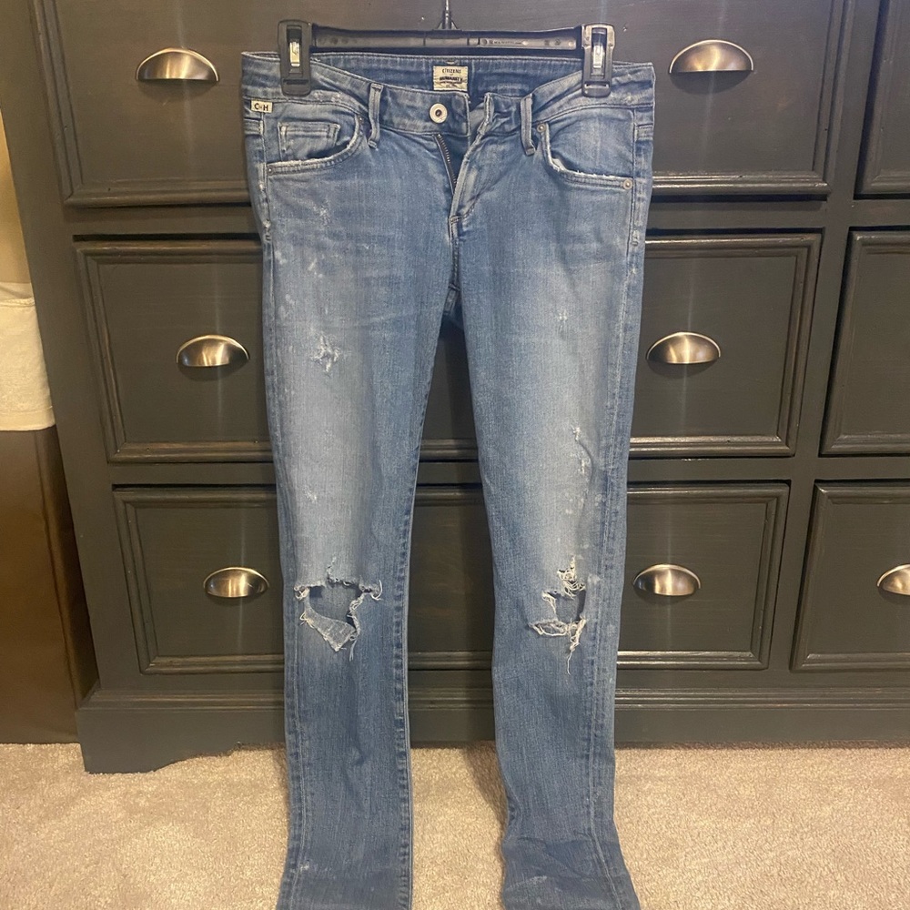 Citizen of Humanity Premium Vintage distressed jeans. 26